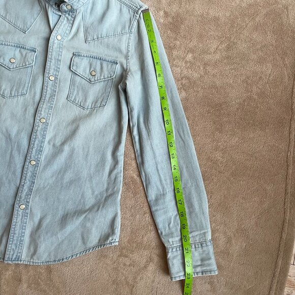 NWOT Aritzia Denim Forum Niah Shirt - Picture 7 of 13